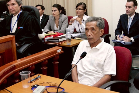 В Камбодже главного палача "красных кхмеров" осудили на 35 лет