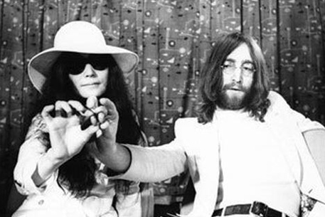 Йоко Оно напишет мемуары о жизни с Джоном Ленноном