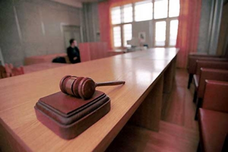 Бишкекский суд рассмотрит дело экс-председателя счетной палаты