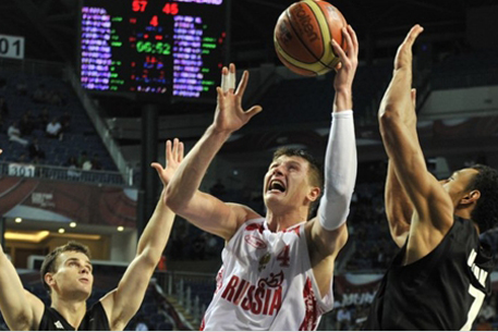 Россияне прошли в четвертьфинал чемпионата мира по баскетболу