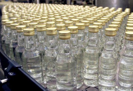 Тюменский реабилитационный центр заказал две тысячи бутылок водки
