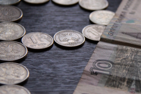 В 2010 году россиянам зарплаты повысят на 10 процентов