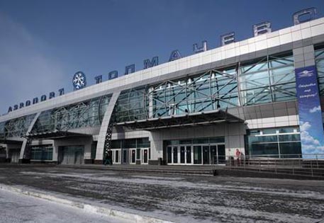 Boeing сел в аэропорту Новосибирска из-за загоревшегося шасси