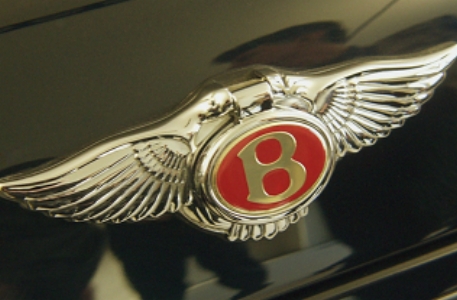 У безработной москвички угнали Bentley Continental
