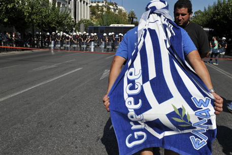 Греция потребовала расследовать убийство грека в Албании