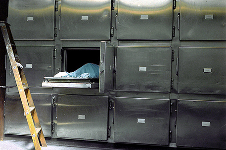 В колумбийском похоронном бюро ожила покойница