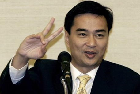 Власти Таиланда проведут переговоры с "краснорубашечниками"