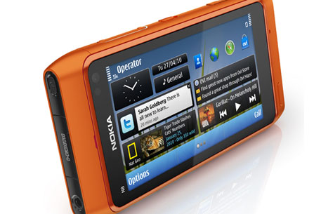 В сети появилось видео со смартфоном Nokia N8 с QWERTY-клавиатурой