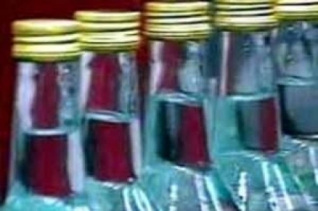 Алтайского депутата осудили за попытку продажи ядовитого спирта