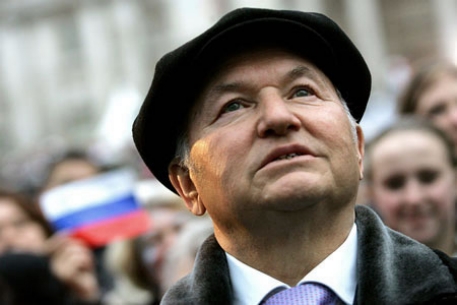 Лужков возглавит "Единую Россию" на выборах в Мосгордуму