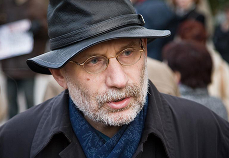 Борис Акунин предложил план по освобождению Ходорковского