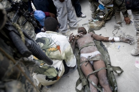 Число жертв землетрясения на Гаити возрастет до 300 тысяч
