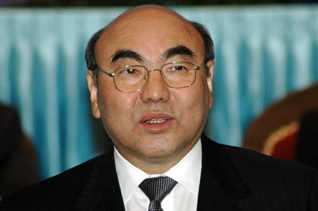 Временное правительство Киргизии заявило о возвращении Акаева