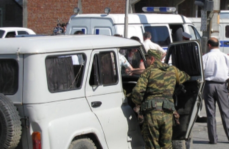 В Дагестане взорвали машину с пограничниками