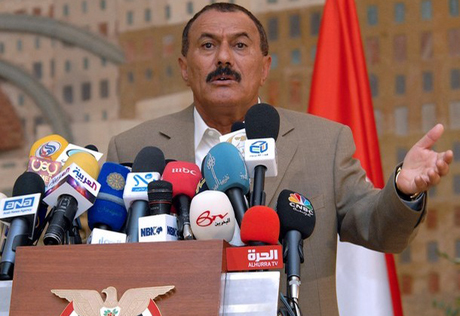Правительство Йемена отправили в отставку