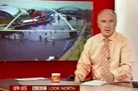 В Великобритании НЛО появилось в прямом эфире BBC