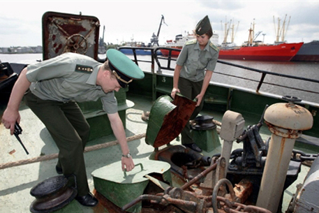 Российские пограничники обстреляли японские рыболовные суда 