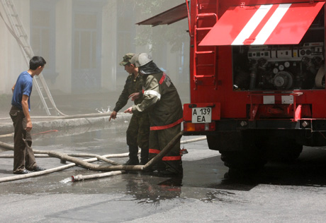 В Актюбинской области сгорело общежитие рабочих месторождения