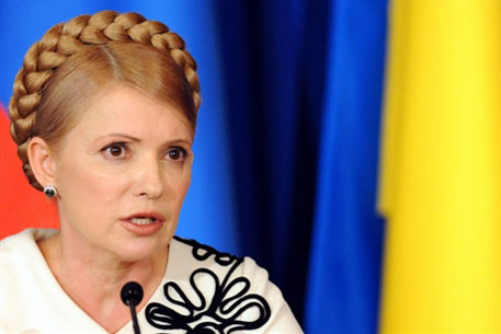 Тимошенко призвала не вмешиваться в дела Украины