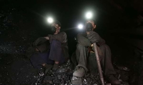 В китайской провинции Хунань 7 горняков заблокировало в шахте