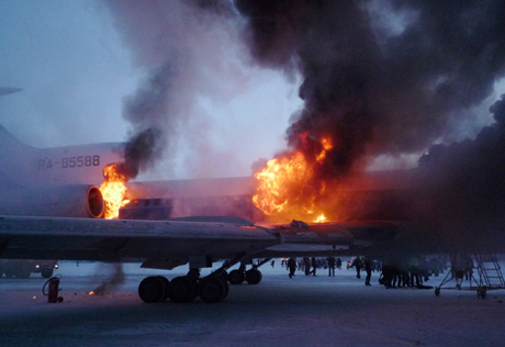 Число погибших во время пожара на Ту-154 в Сургуте возросло до трех человек