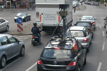 Google решил передать регуляторам собранные в Street View данные