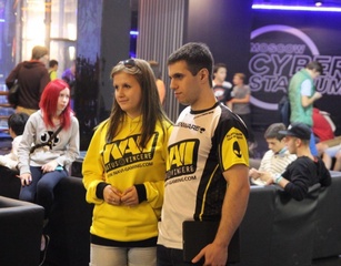 Фото с турнира Game Show Dota 2 League в Москве