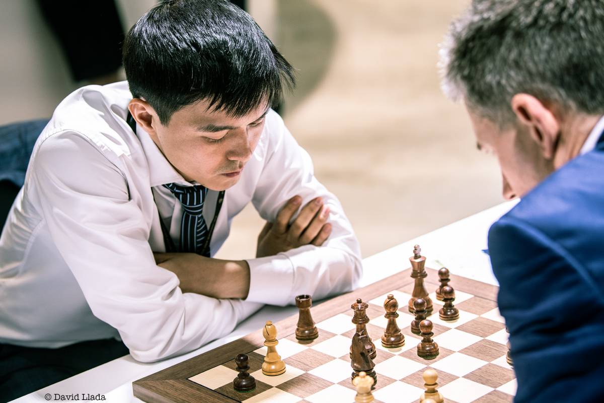 Шахматы 1 игрок. Казахстан шахматистка. Шахматы Чемпионат.