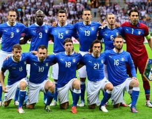Полуфинальный матч Евро-2012: Германия - Италия - 1:2 ?>