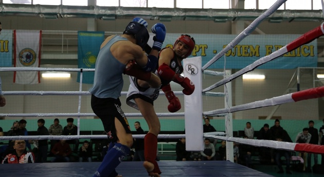 В Алматы проходит чемпионат страны по муайтай среди взрослых