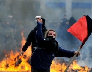 Демонстрация в Греции ?>
