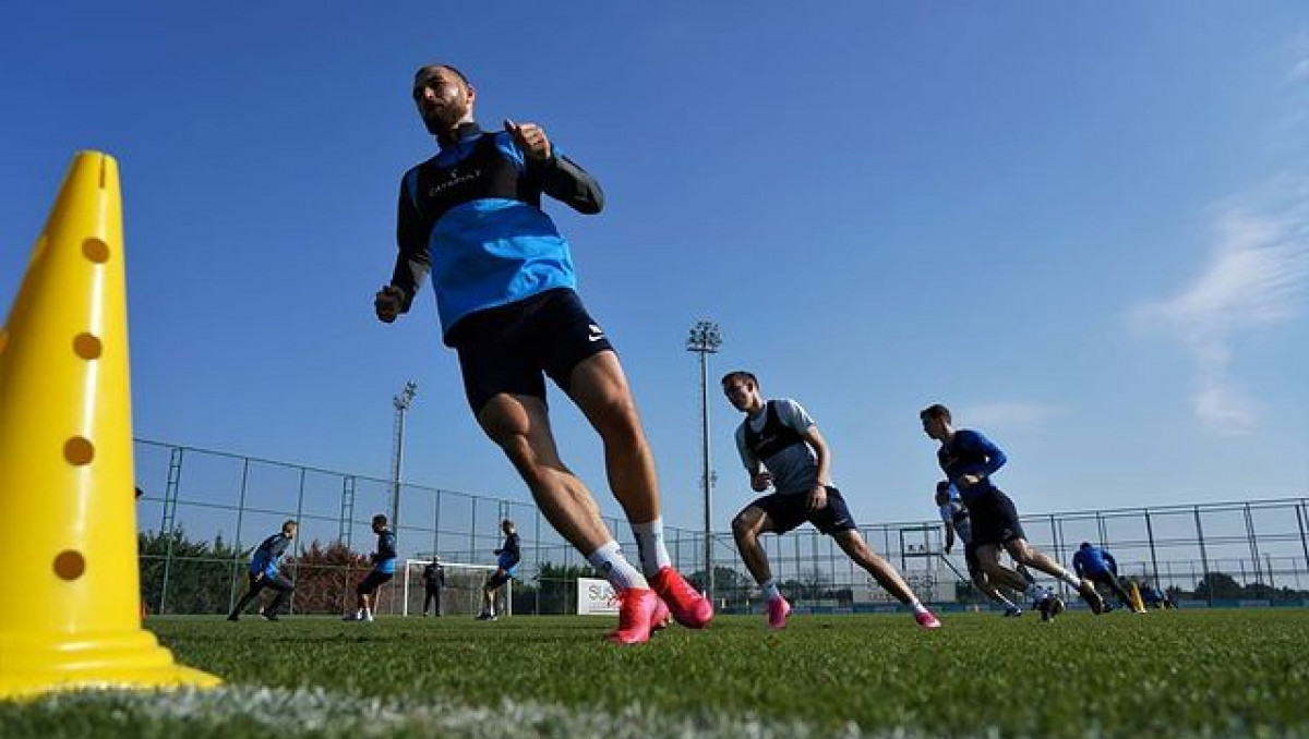 Футболисты сборной Казахстана из российского клуба сыграют против "Актобе"