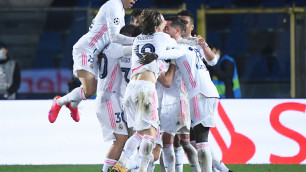 "Реал" вырвал победу у "Аталанты" в Лиге чемпионов, а "Манчестер Сити" выиграл 19-й матч подряд