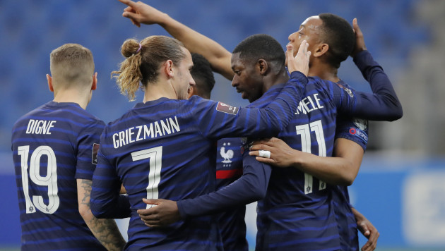 Сборная Казахстана проиграла Франции в отборе на ЧМ-2022 в матче с автоголом и нереализованным пенальти