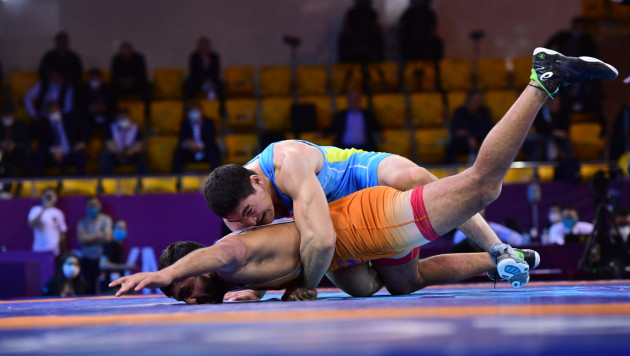 Казахстанский борец Турсунов завоевал лицензию на Олимпиаду в Токио