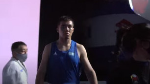 Казахстанский супертяж отправил в нокдаун нокаутера из Узбекистана, но проиграл бой за выход в 1/4 финала МЧМ