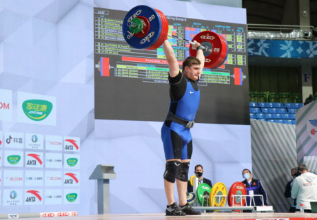 Казахстан занял первое место на ЧА по тяжелой атлетике. Тренер сборной подвел итоги