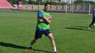 Казахстанский футболист завершил карьеру в 25 лет. Форвард играл в Лиге Европы, а теперь открыл бургерную