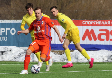 Футболист сборной Казахстана забил третий гол в европейском чемпионате, но его клуб проиграл со счета 0:2