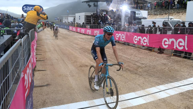 Капитан "Астаны" стал третьим на девятом этапе "Джиро д'Италия"
