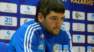Экс-футболист сборной Казахстана арестован. Его жена обвиняет полицию в избиении