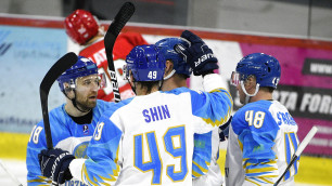 Казахстан забросил первую шайбу на чемпионате мира по хоккею