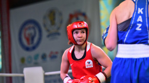Чемпионка мира из Казахстана проиграла бой за выход в финал ЧА по боксу