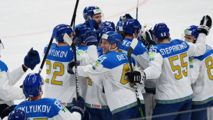 Сборная Казахстана разгромила худшую команду ЧМ-2021 по хоккею со счетом 11:3 и вернулась в зону плей-офф
