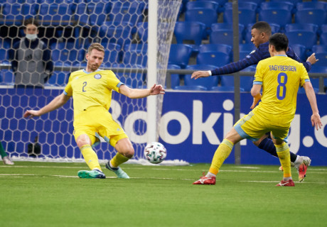 Сборная Казахстана по футболу назвала стартовый состав на матч с Северной Македонией