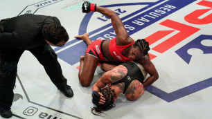Олимпийская чемпионка по боксу нокаутировала соперницу в дебютном бою в ММА
