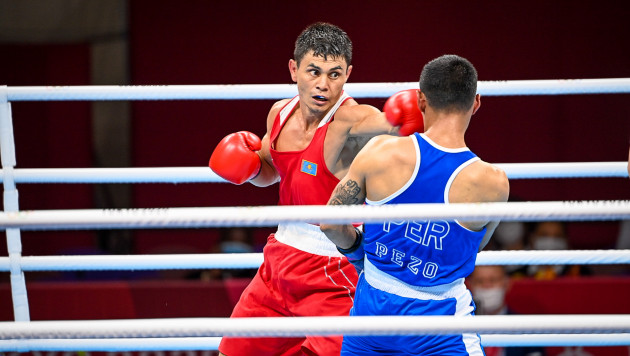 Второй казахстанский боксер стартовал с победы на Олимпиаде-2020