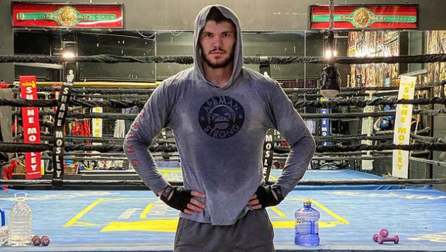 У казахстанского боксера из команды Головкина будет новый соперник?