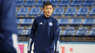 Нападающий сборной Казахстана вернулся на поле спустя год