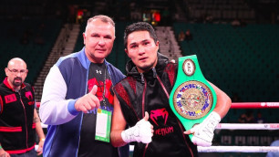 Непобежденный казахстанский боксер с титулом от WBC сменил промоутера